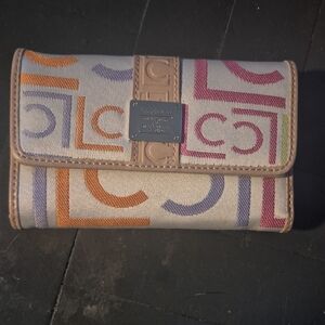 Multcolor Liz Claiborne Wallet